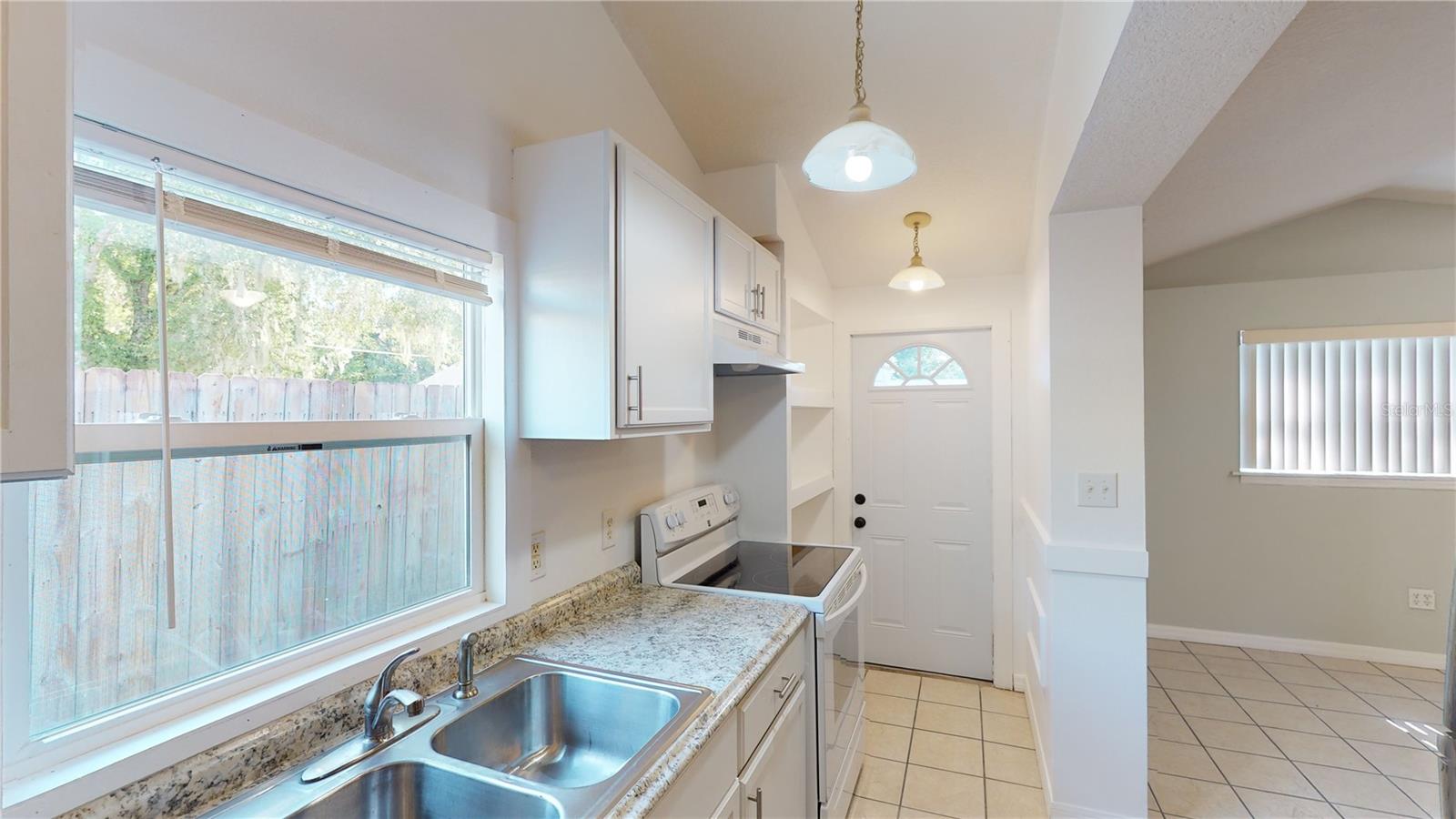 300 N CHURCH ST #All Units, BUNNELL, FL, 32110