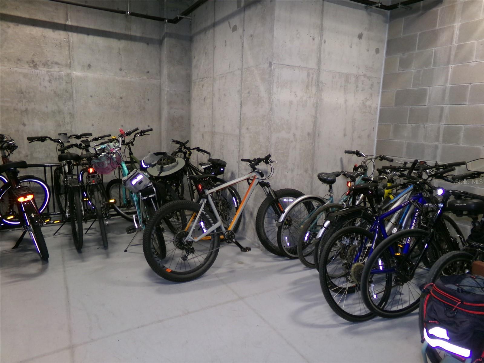 920 N OSCEOLA AVE #201, CLEARWATER, FL, 33755