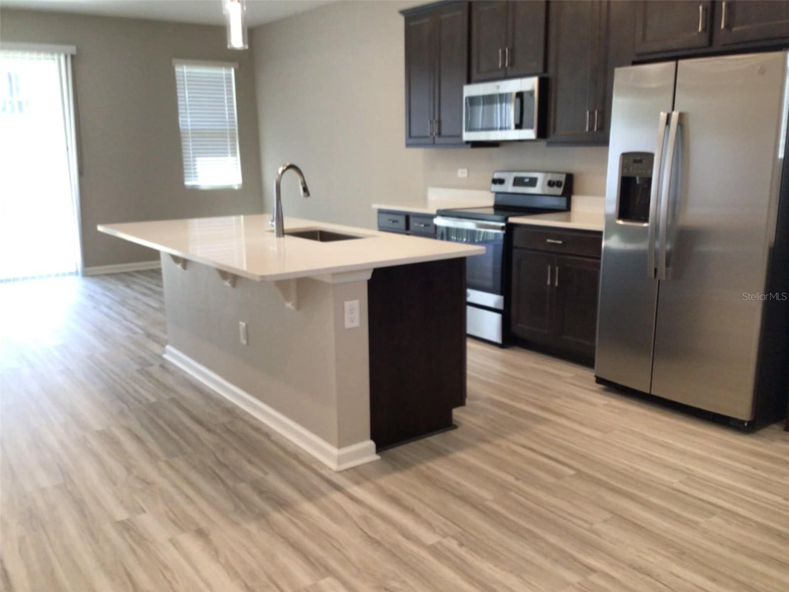 8073 CHERRYSTONE ST, LEESBURG, FL, 34748