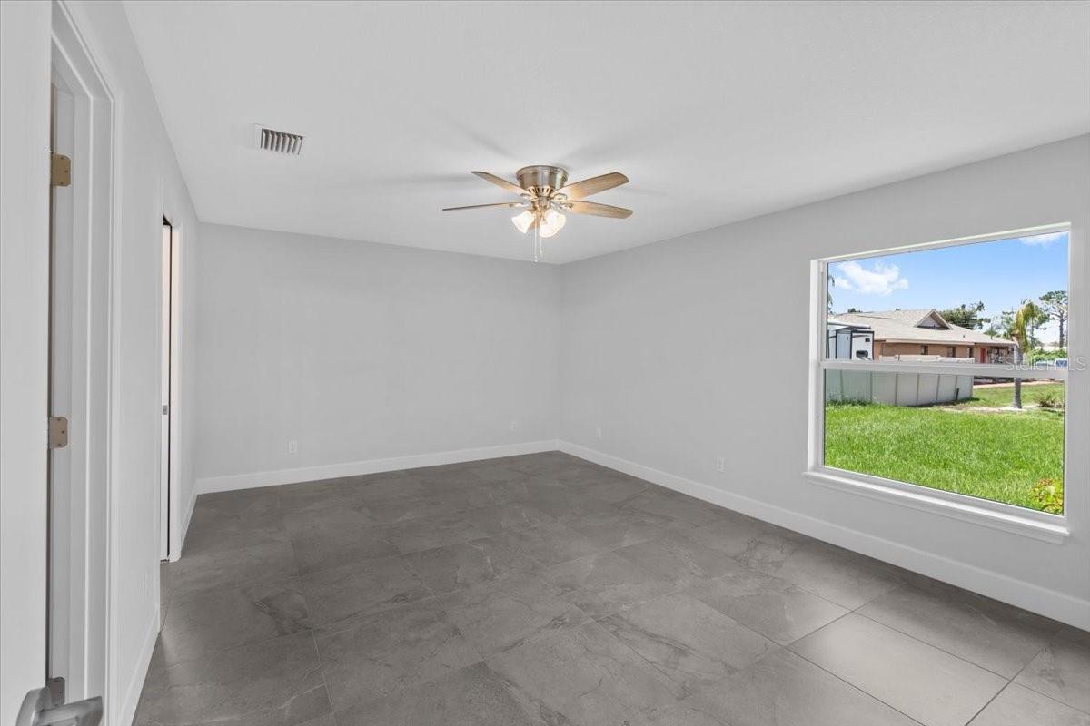 10317 GULFSTREAM BLVD, ENGLEWOOD, FL, 34224
