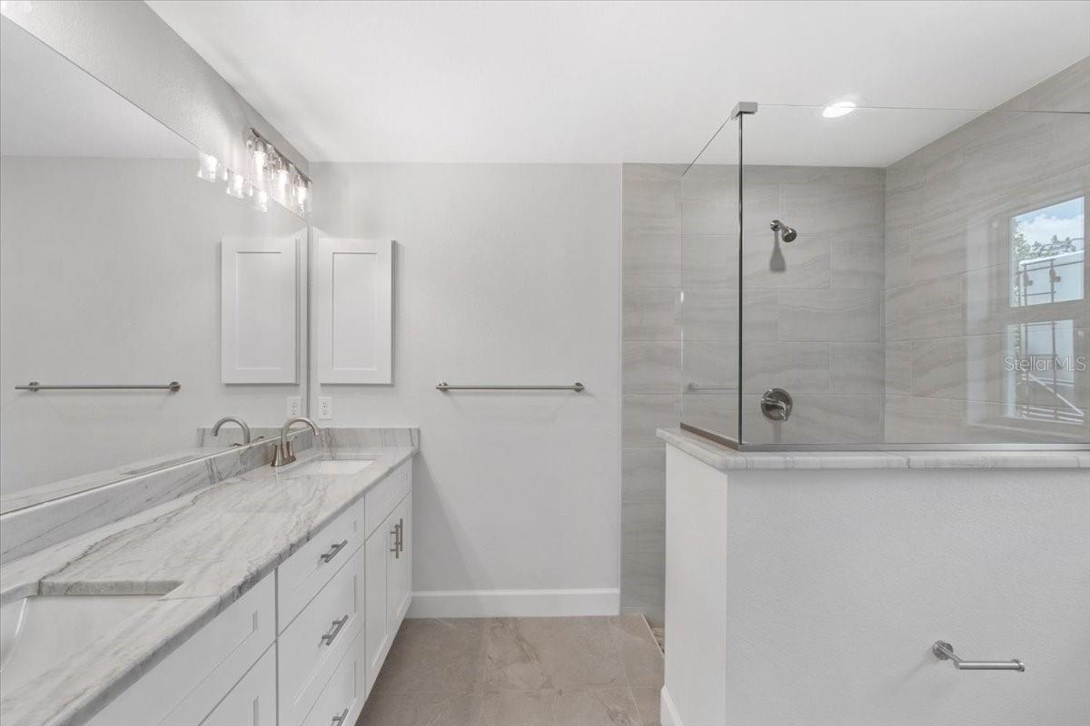 10317 GULFSTREAM BLVD, ENGLEWOOD, FL, 34224