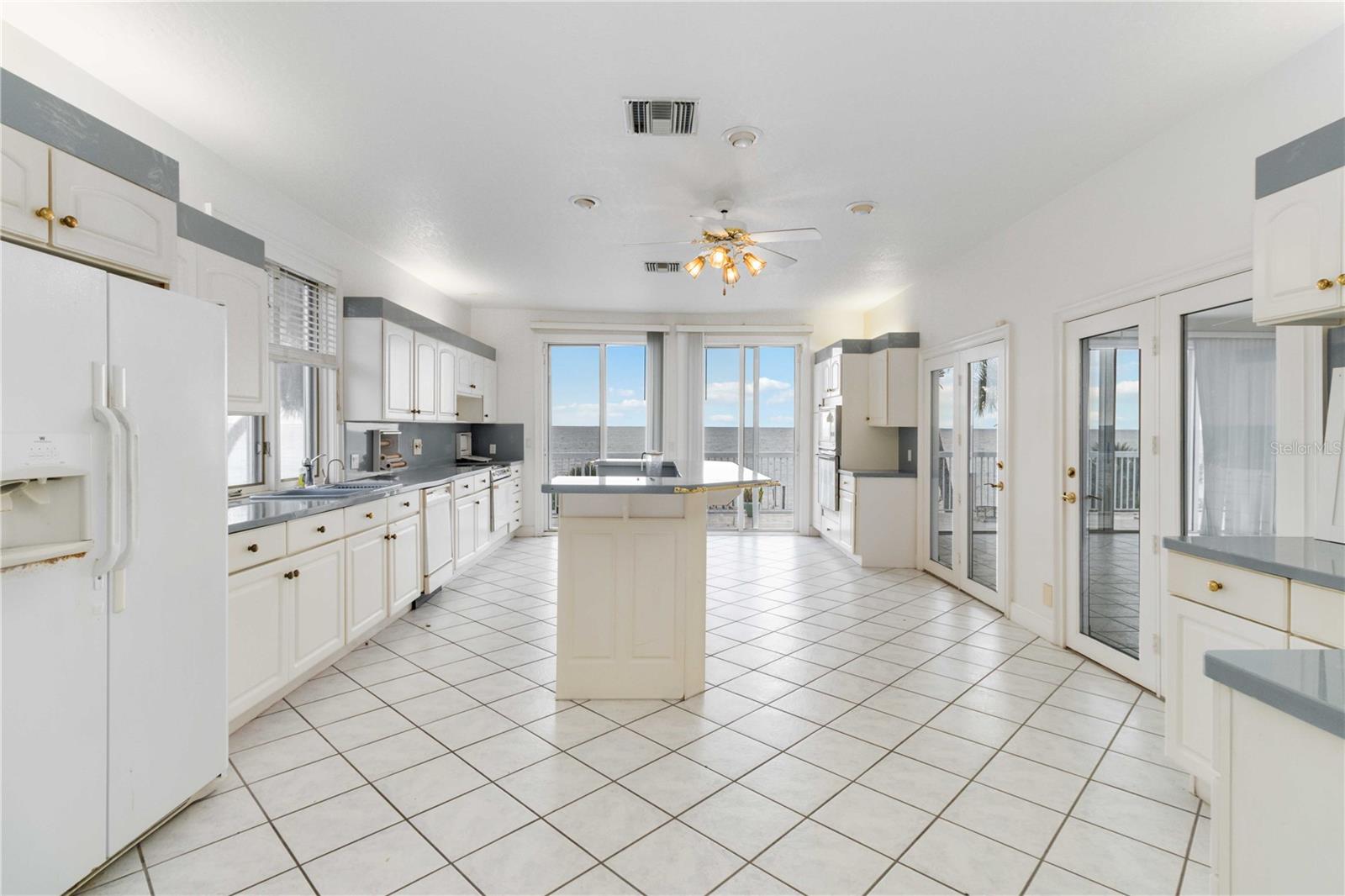 3415 S WASHINGTON AVE, TITUSVILLE, FL, 32780