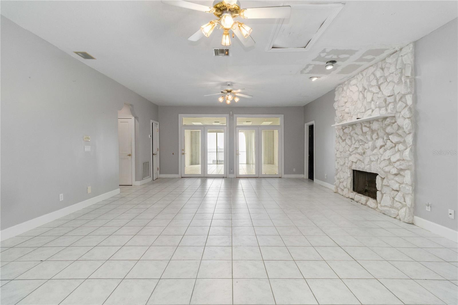 3415 S WASHINGTON AVE, TITUSVILLE, FL, 32780
