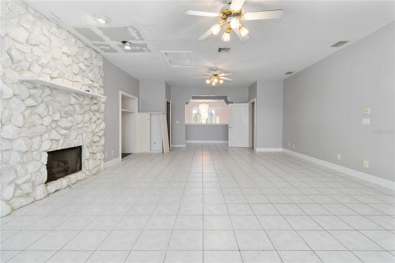 3415 S WASHINGTON AVE, TITUSVILLE, FL, 32780