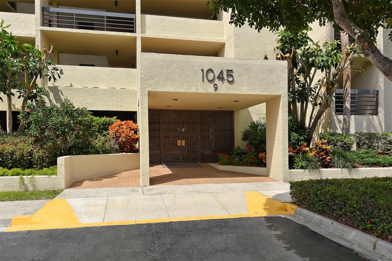 1045 GULF OF MEXICO DR #403, LONGBOAT KEY, FL, 34228