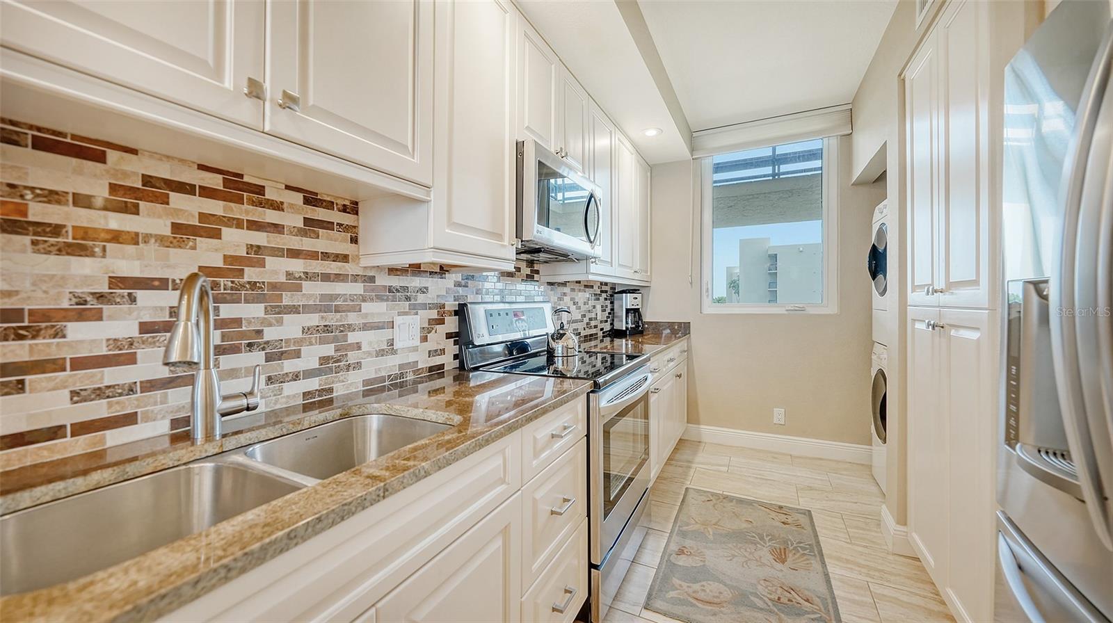 1045 GULF OF MEXICO DR #403, LONGBOAT KEY, FL, 34228