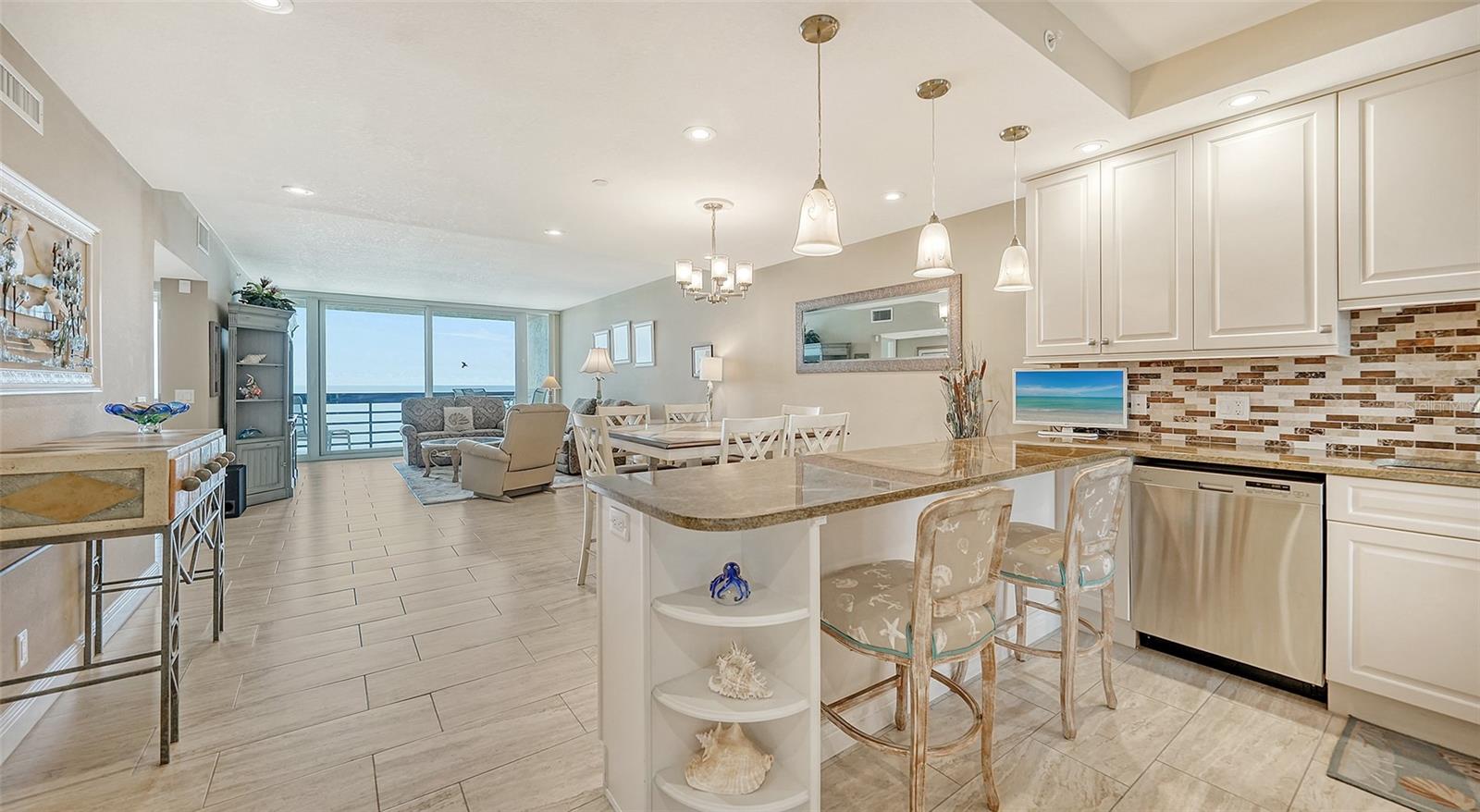 1045 GULF OF MEXICO DR #403, LONGBOAT KEY, FL, 34228