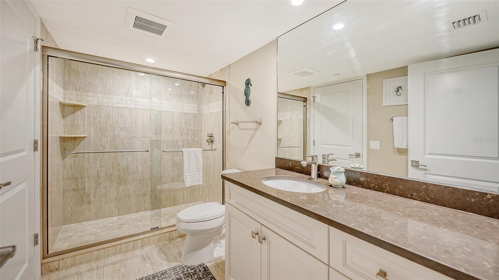 1045 GULF OF MEXICO DR #403, LONGBOAT KEY, FL, 34228