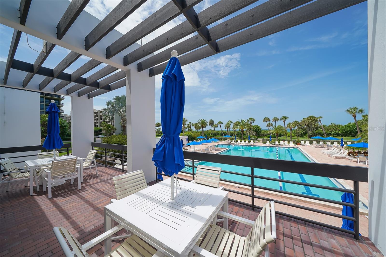 1045 GULF OF MEXICO DR #403, LONGBOAT KEY, FL, 34228