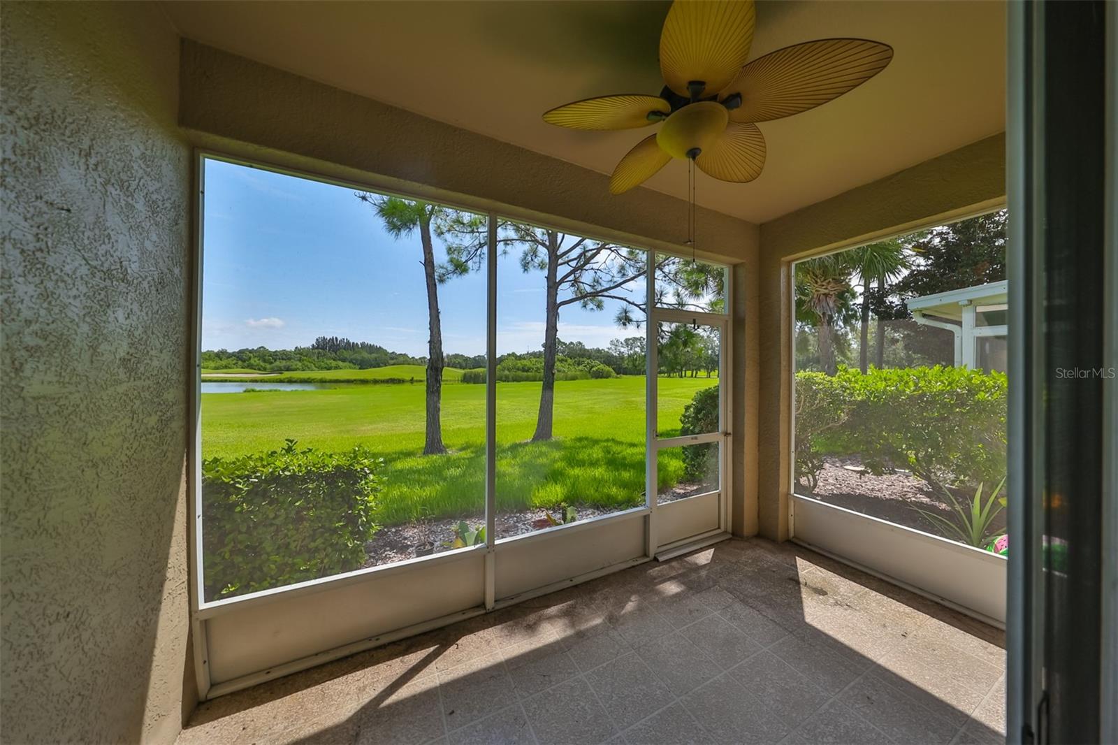 633 TREMONT GREENS LN #16, SUN CITY CENTER, FL, 33573