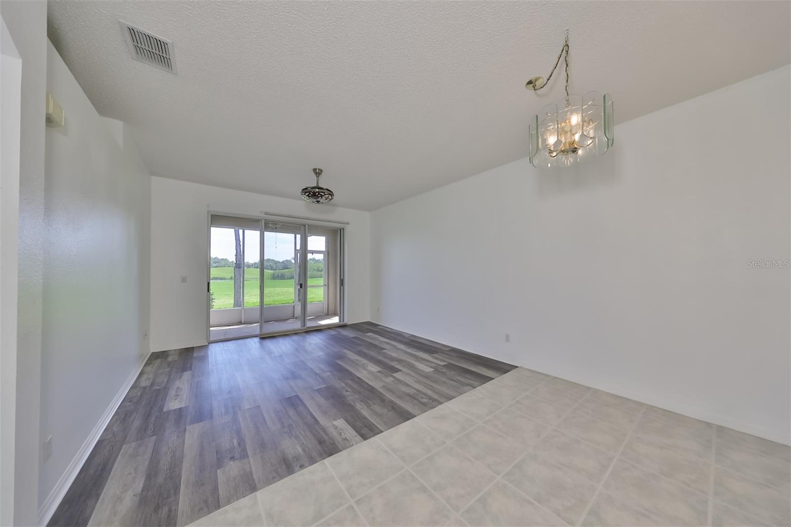 633 TREMONT GREENS LN #16, SUN CITY CENTER, FL, 33573