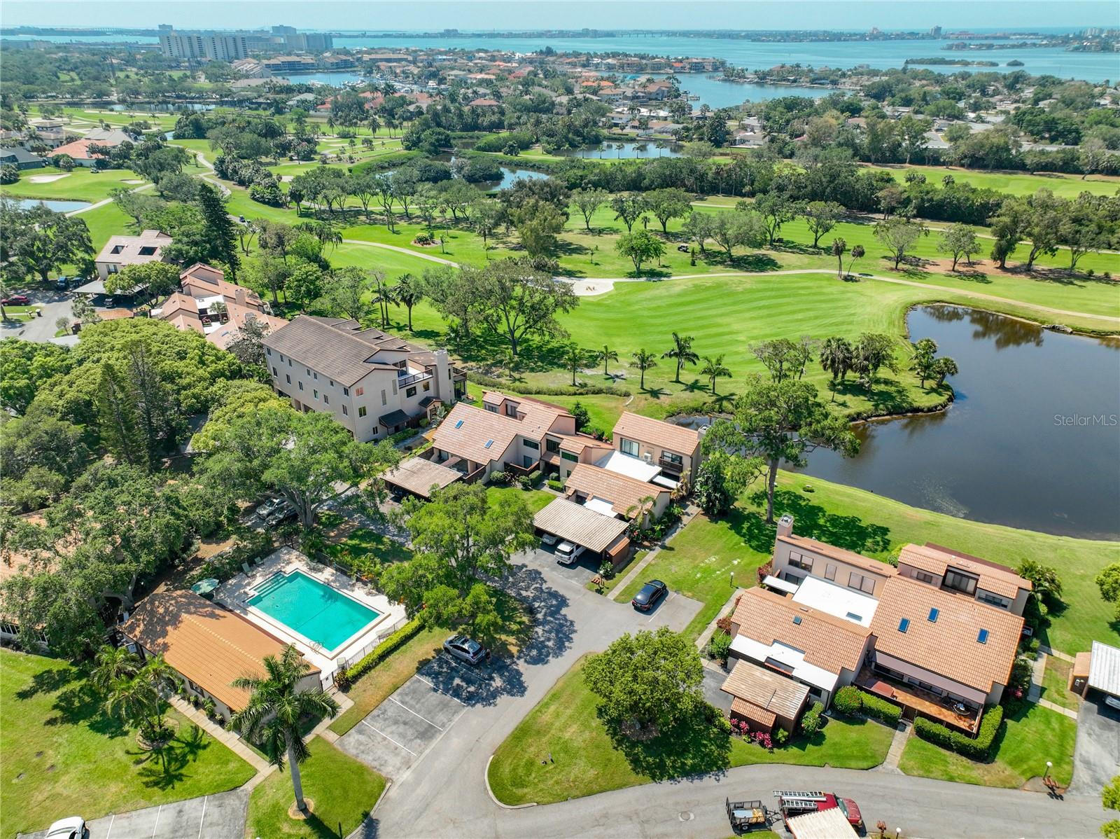 1314 PELICAN CREEK XING #1314, ST PETERSBURG, FL, 33707