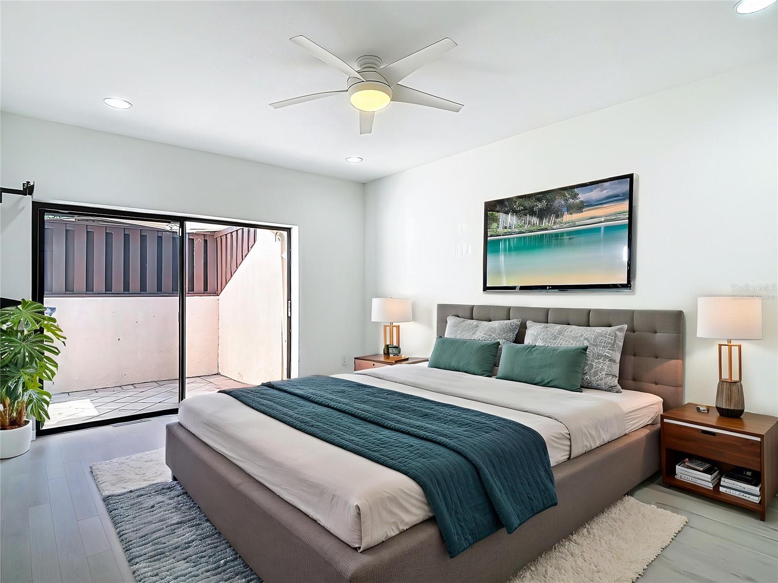 1314 PELICAN CREEK XING #1314, ST PETERSBURG, FL, 33707