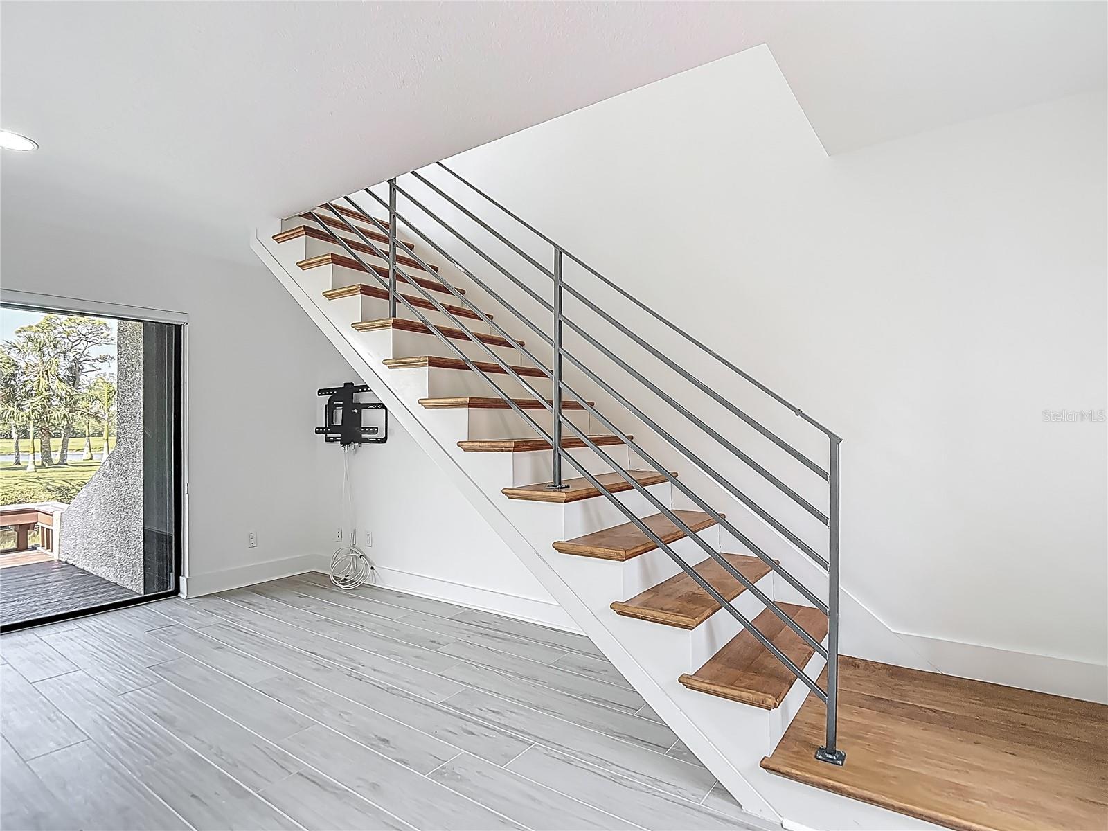 1314 PELICAN CREEK XING #1314, ST PETERSBURG, FL, 33707
