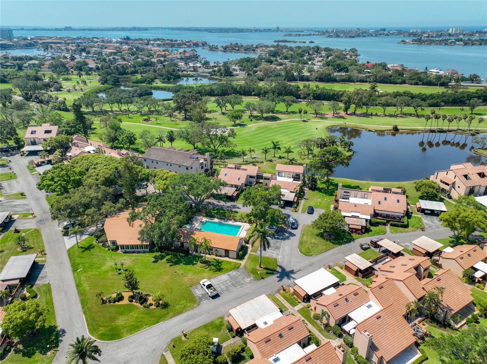 1314 PELICAN CREEK XING #1314, ST PETERSBURG, FL, 33707