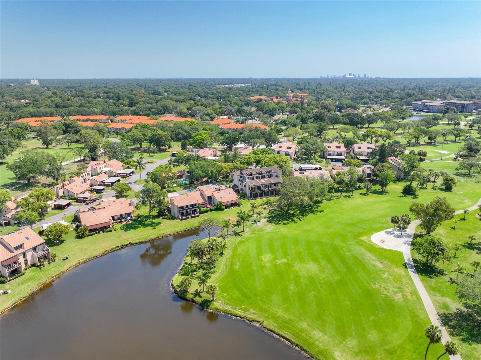 1314 PELICAN CREEK XING #1314, ST PETERSBURG, FL, 33707