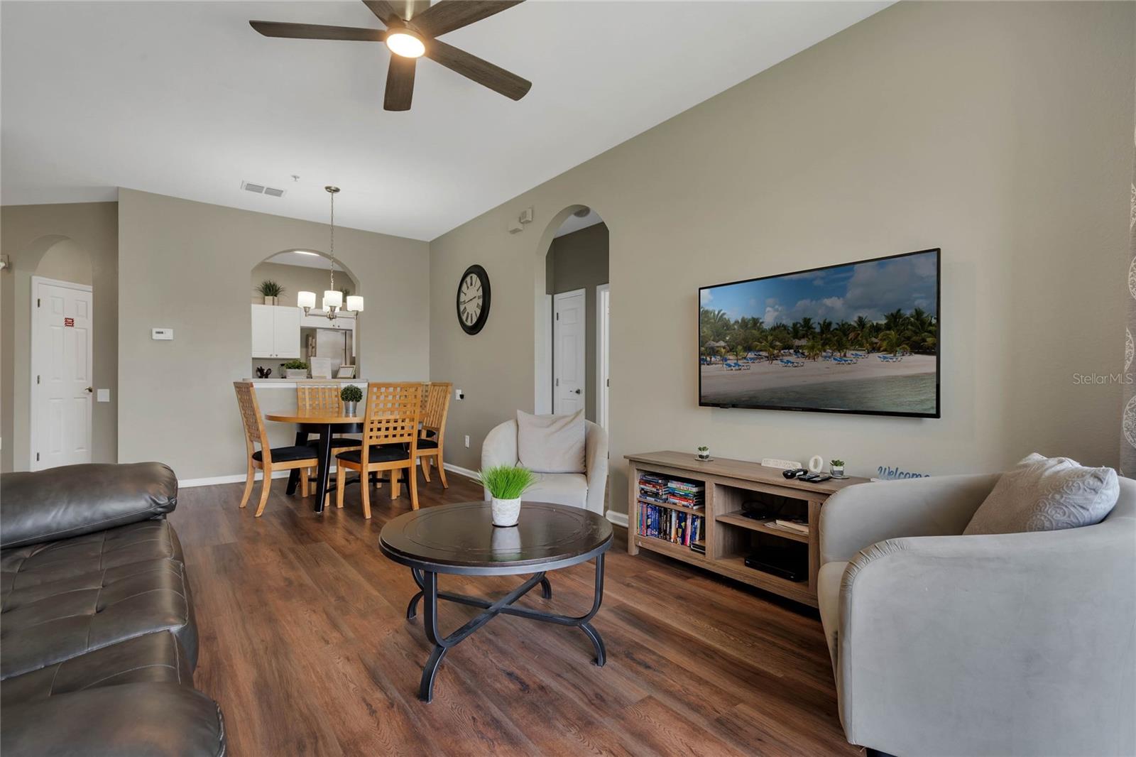 8100 PRINCESS PALM LN #303, KISSIMMEE, FL, 34747