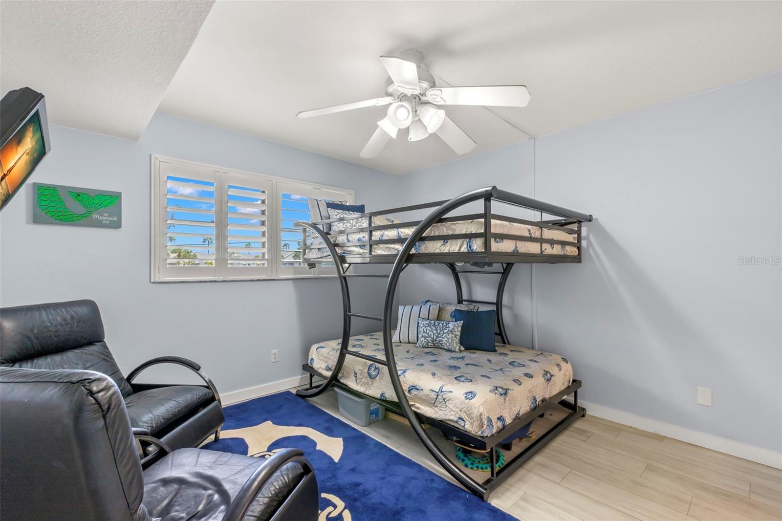 11650 CAPRI CIR S #105, TREASURE ISLAND, FL, 33706