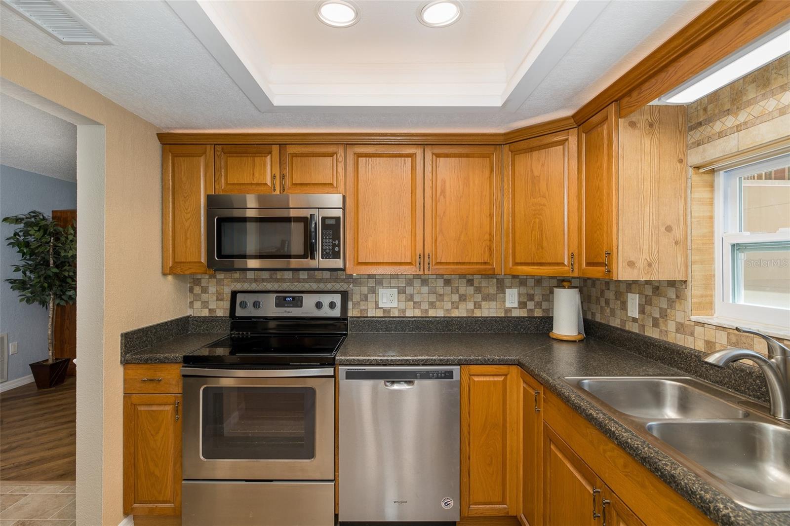 1920 ALBANY DR, CLEARWATER, FL, 33763