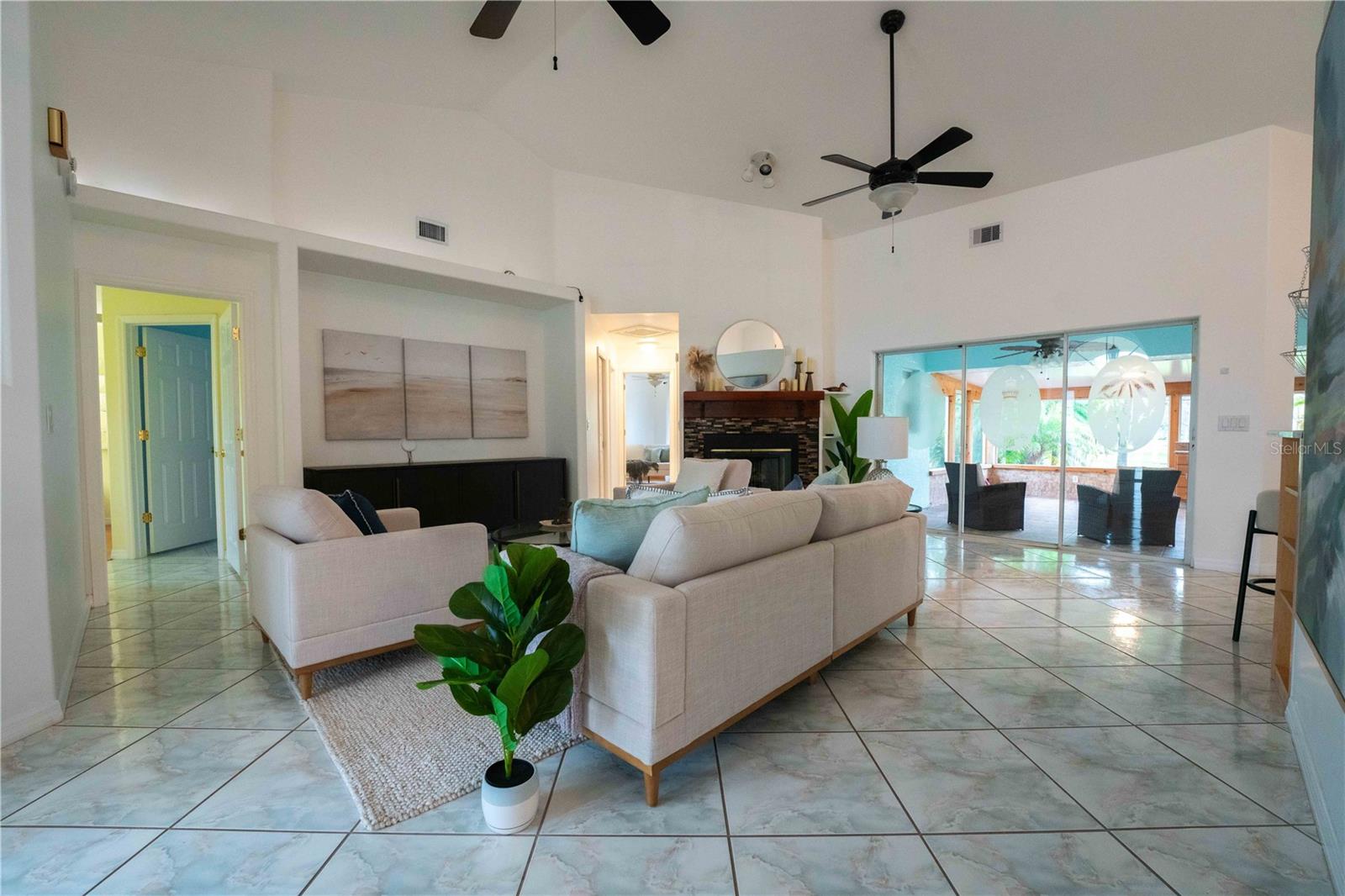 1389 IVAN BLVD, LABELLE, FL, 33935