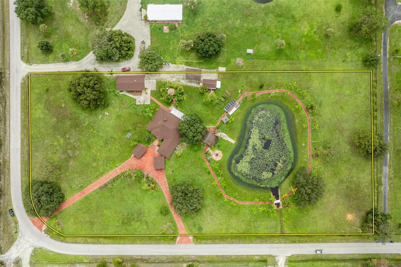 1389 IVAN BLVD, LABELLE, FL, 33935