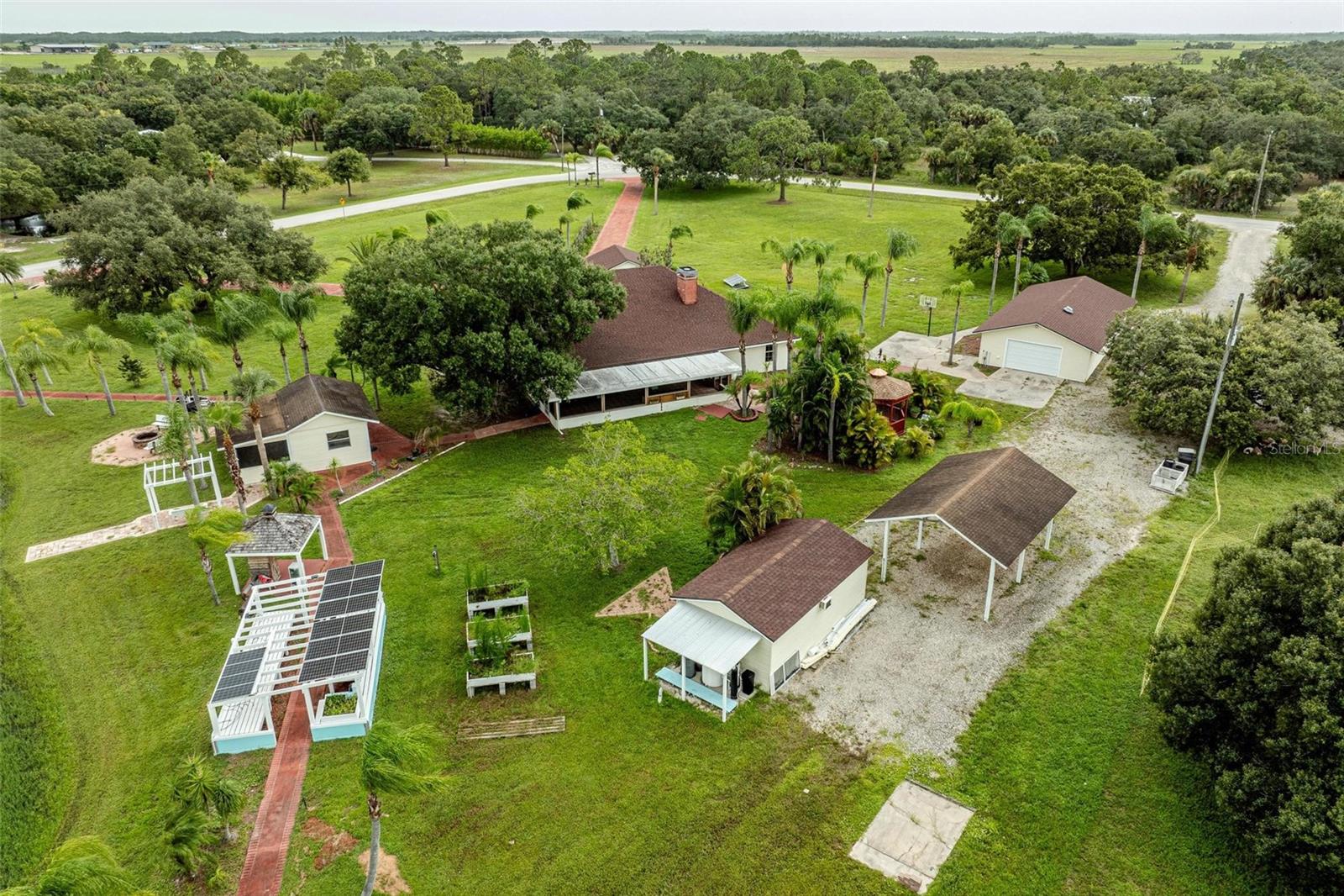 1389 IVAN BLVD, LABELLE, FL, 33935