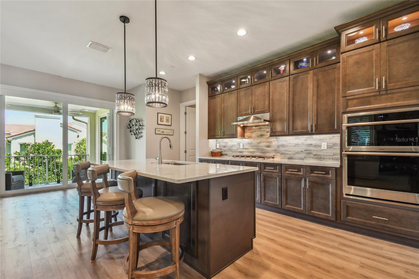 18 FRANKLIN CT S #A, ST PETERSBURG, FL, 33711