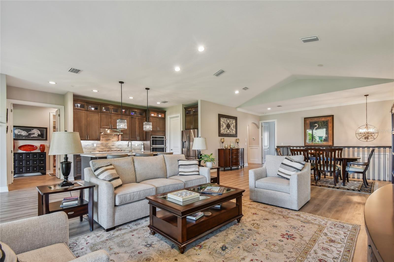 18 FRANKLIN CT S #A, ST PETERSBURG, FL, 33711