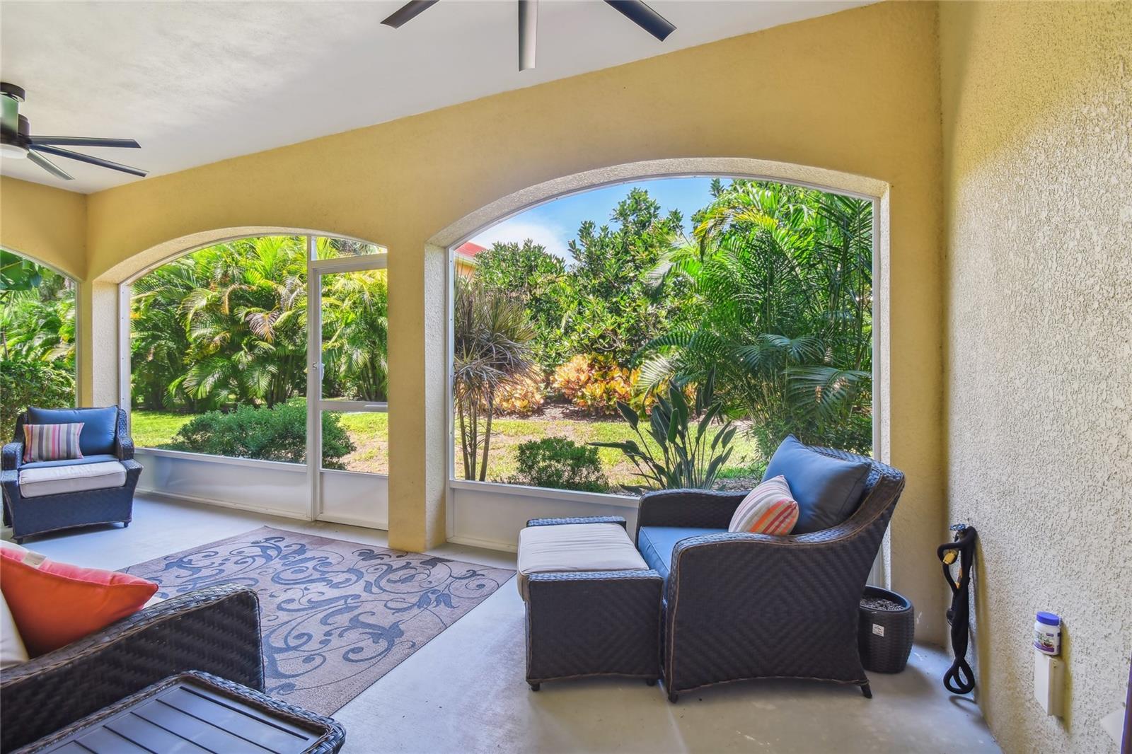 18 FRANKLIN CT S #A, ST PETERSBURG, FL, 33711