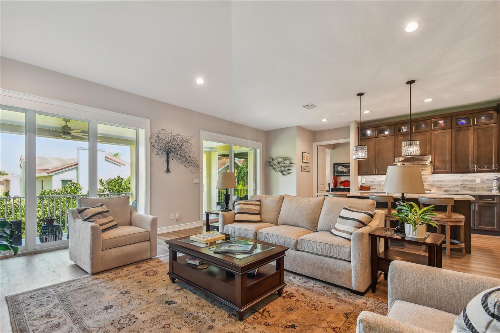 18 FRANKLIN CT S #A, ST PETERSBURG, FL, 33711