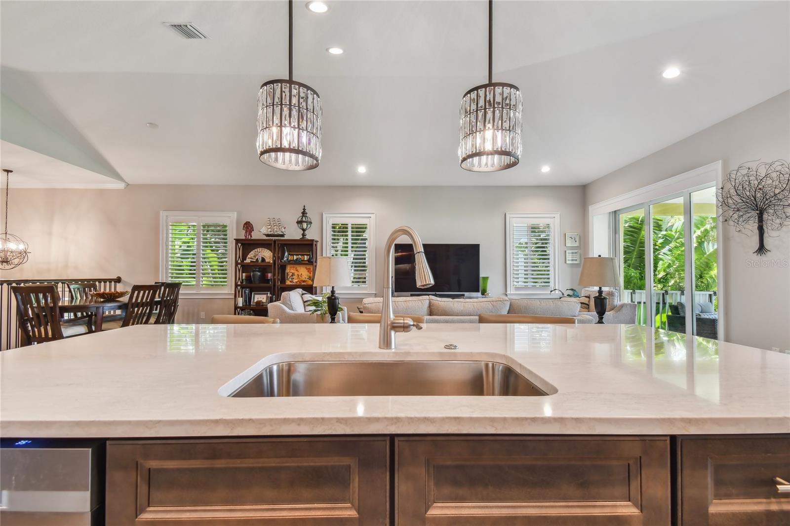 18 FRANKLIN CT S #A, ST PETERSBURG, FL, 33711