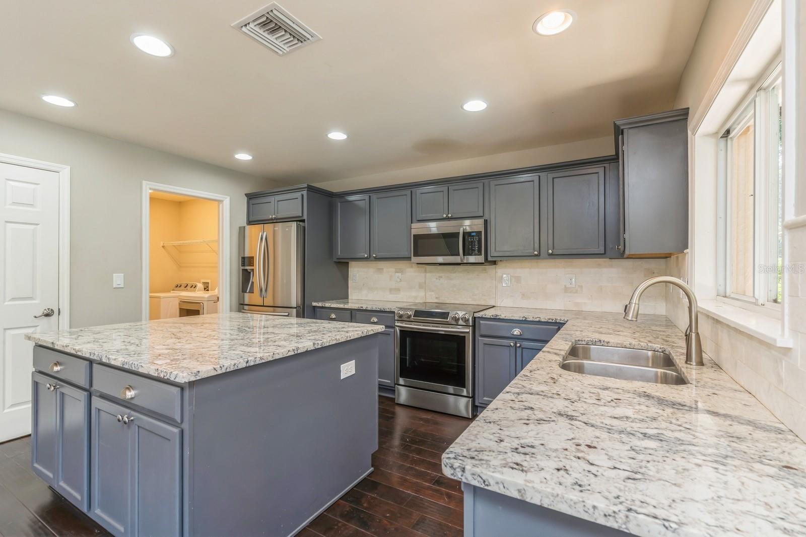 25685 DEEP CREEK BLVD, PUNTA GORDA, FL, 33983