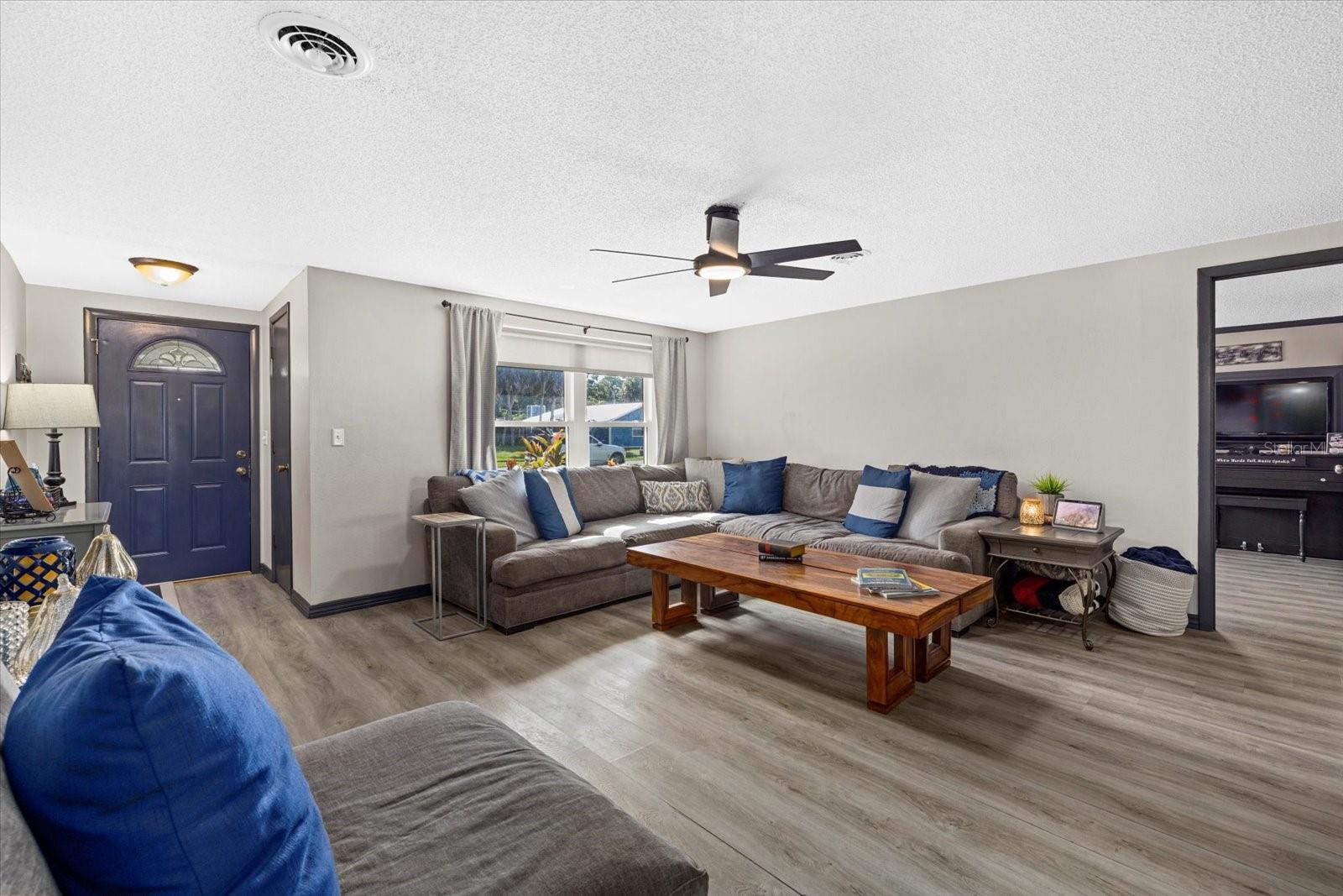 3220 VALENCIA RD, VENICE, FL, 34293