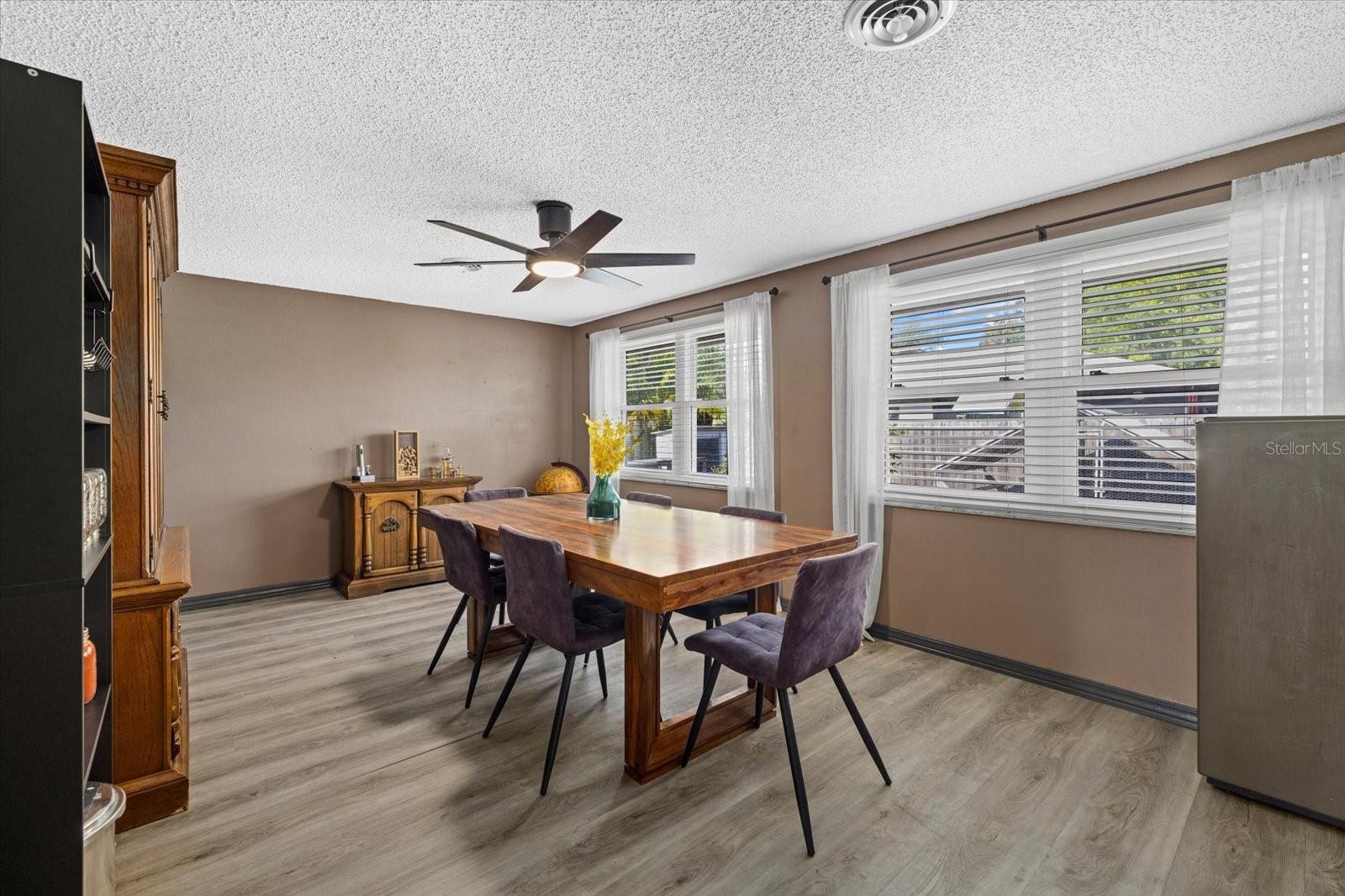 3220 VALENCIA RD, VENICE, FL, 34293