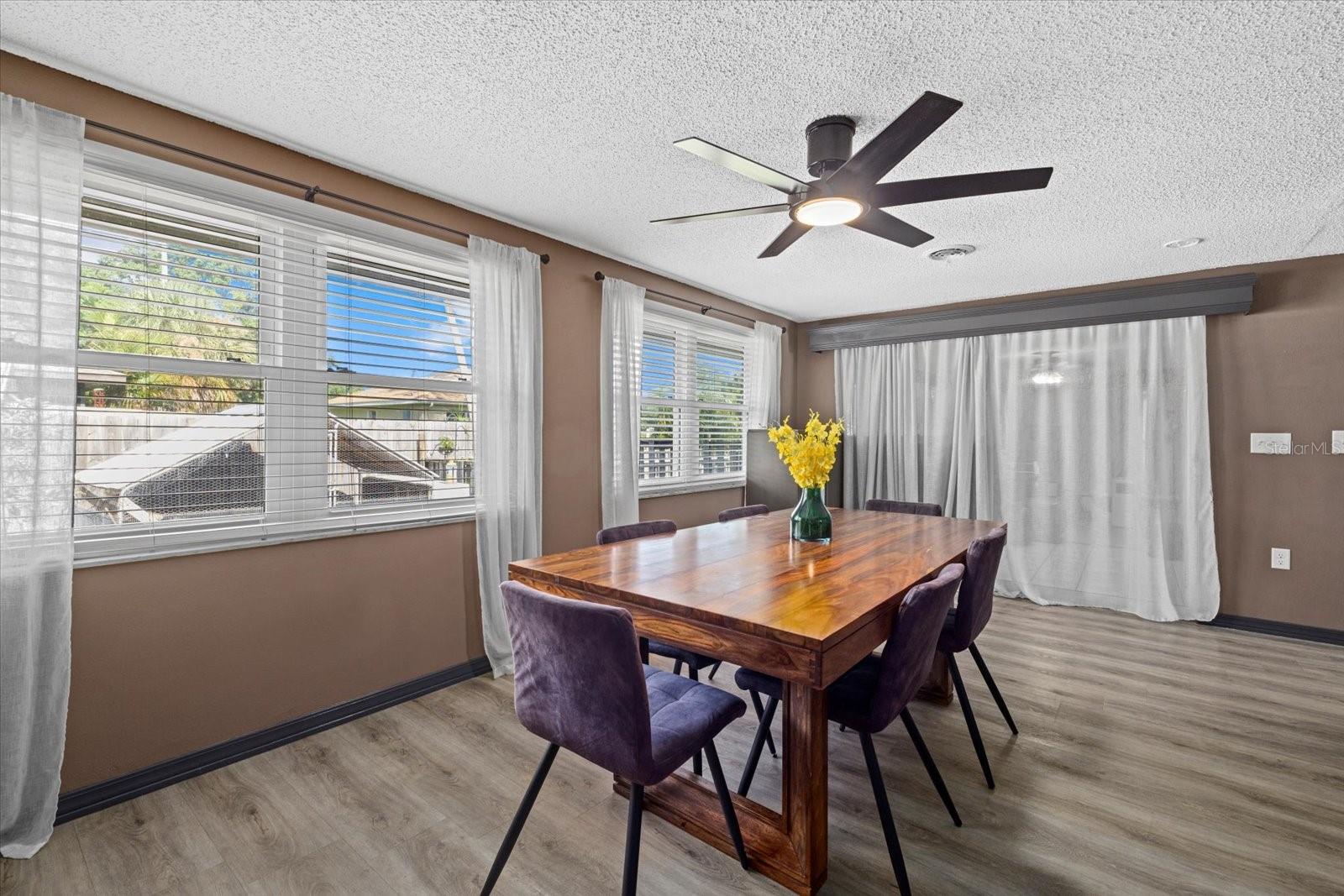 3220 VALENCIA RD, VENICE, FL, 34293