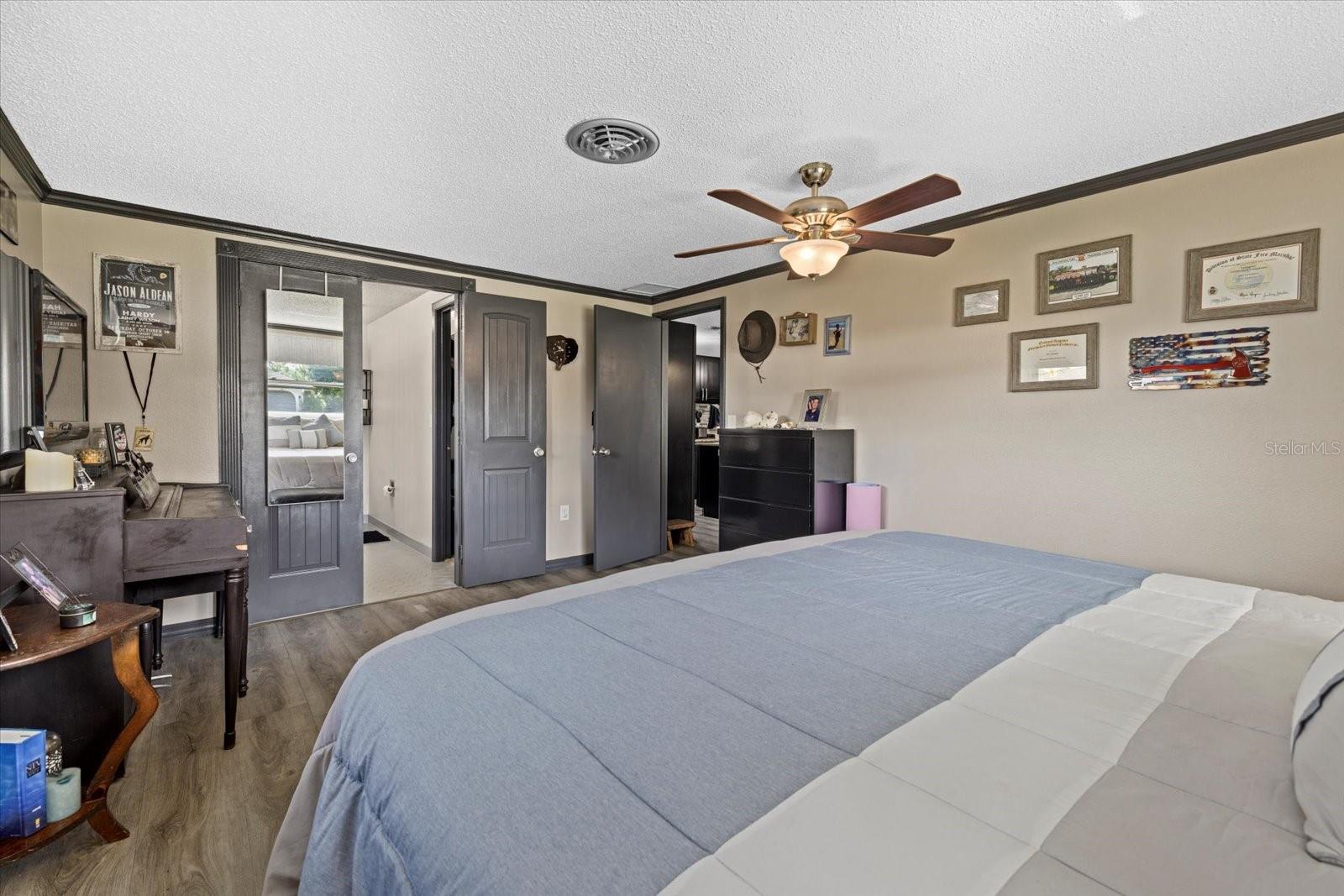 3220 VALENCIA RD, VENICE, FL, 34293