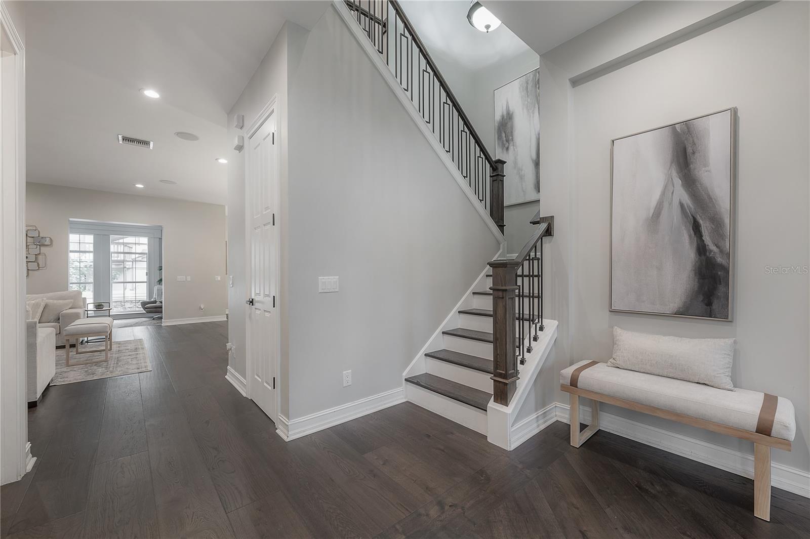 5105 W NEPTUNE WAY, TAMPA, FL, 33609