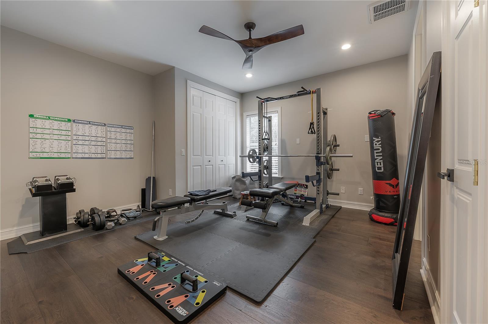 5105 W NEPTUNE WAY, TAMPA, FL, 33609