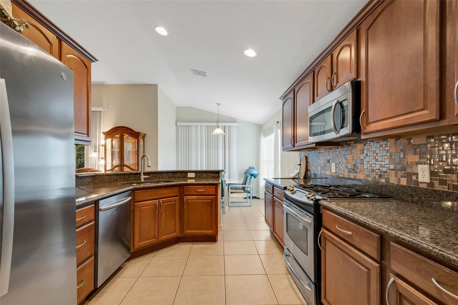 500 PLAYA DR, DAVENPORT, FL, 33837
