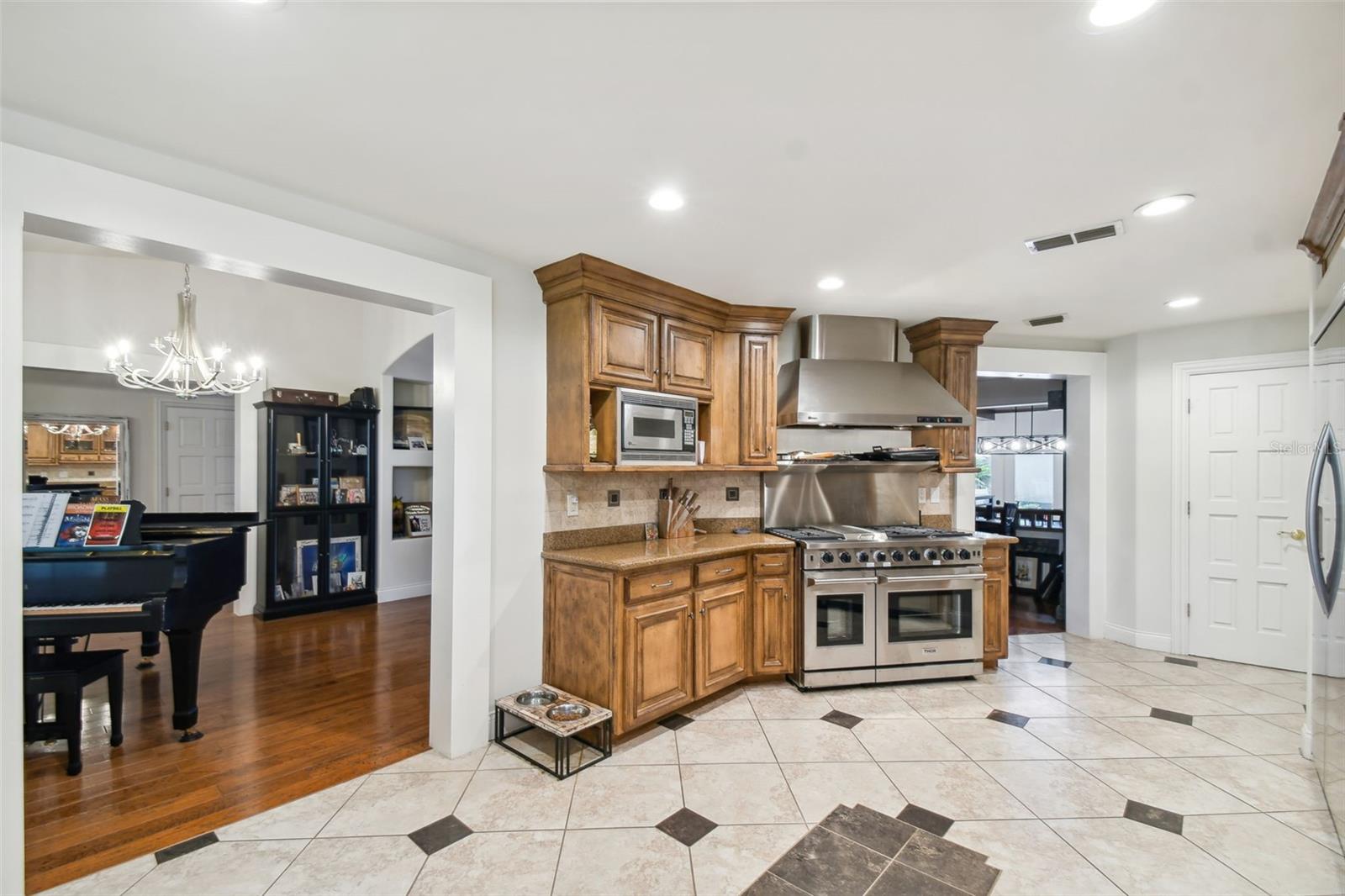 4600 NEBRASKA AVE, SANFORD, FL, 32771