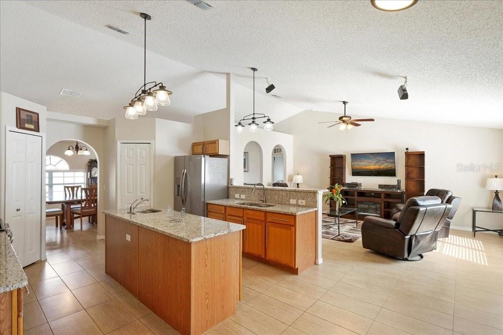 27 BUFFALO BILL DR, PALM COAST, FL, 32137