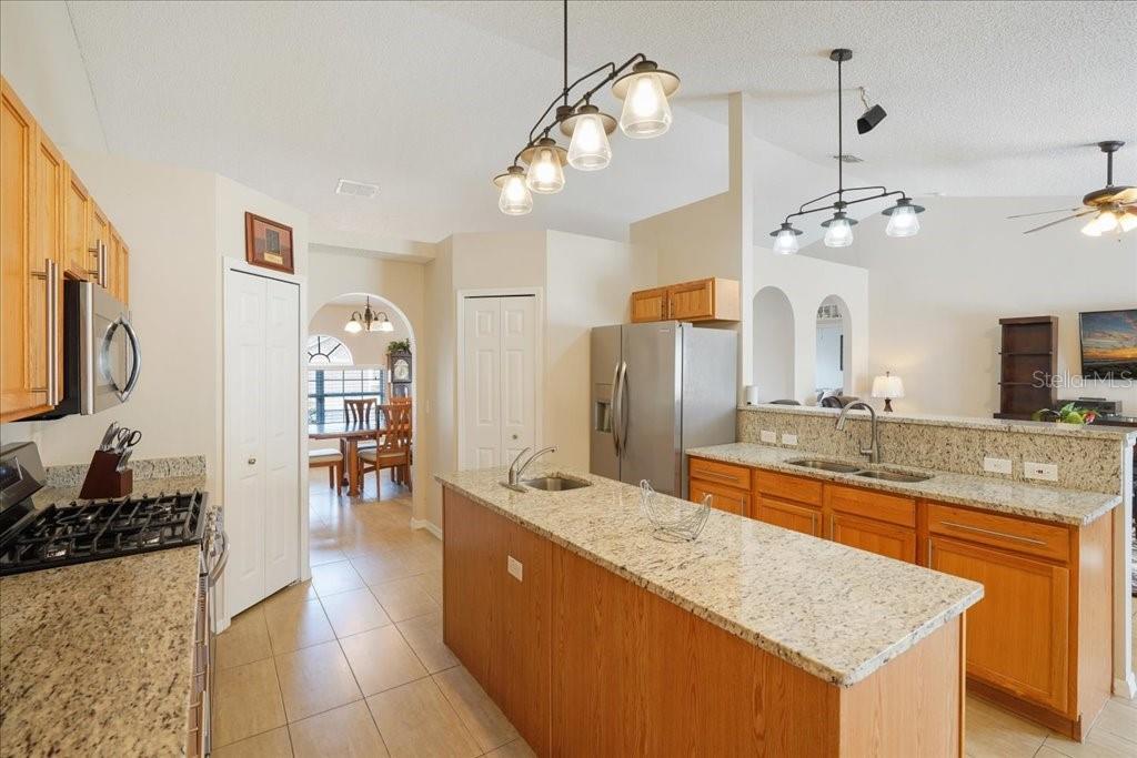 27 BUFFALO BILL DR, PALM COAST, FL, 32137
