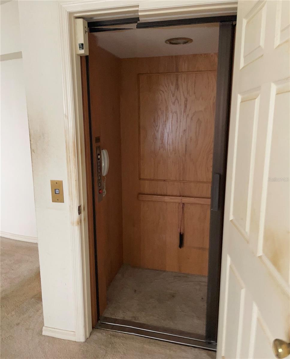 9796 INDIAN KEY TRL, SEMINOLE, FL, 33776