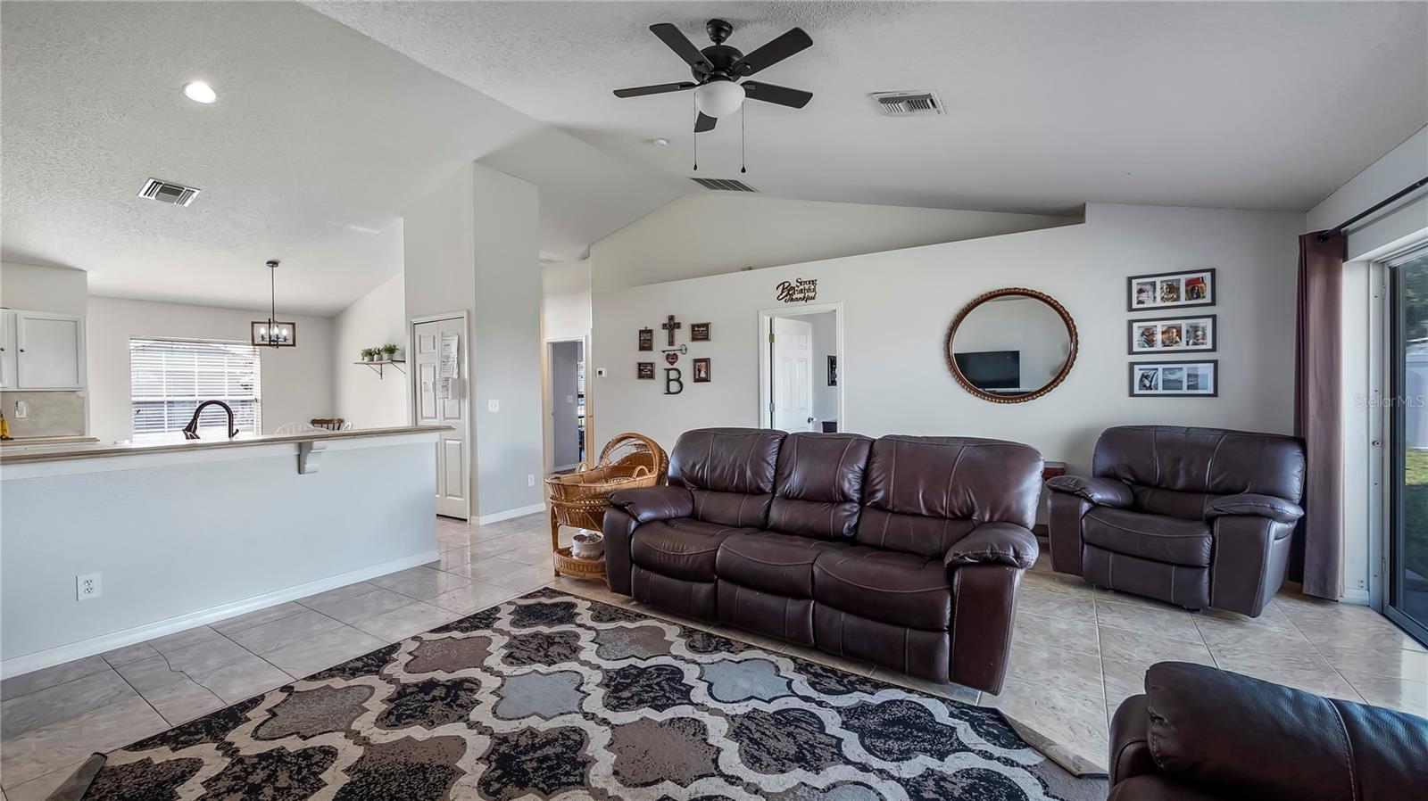 1155 STRATTON AVE, GROVELAND, FL, 34736