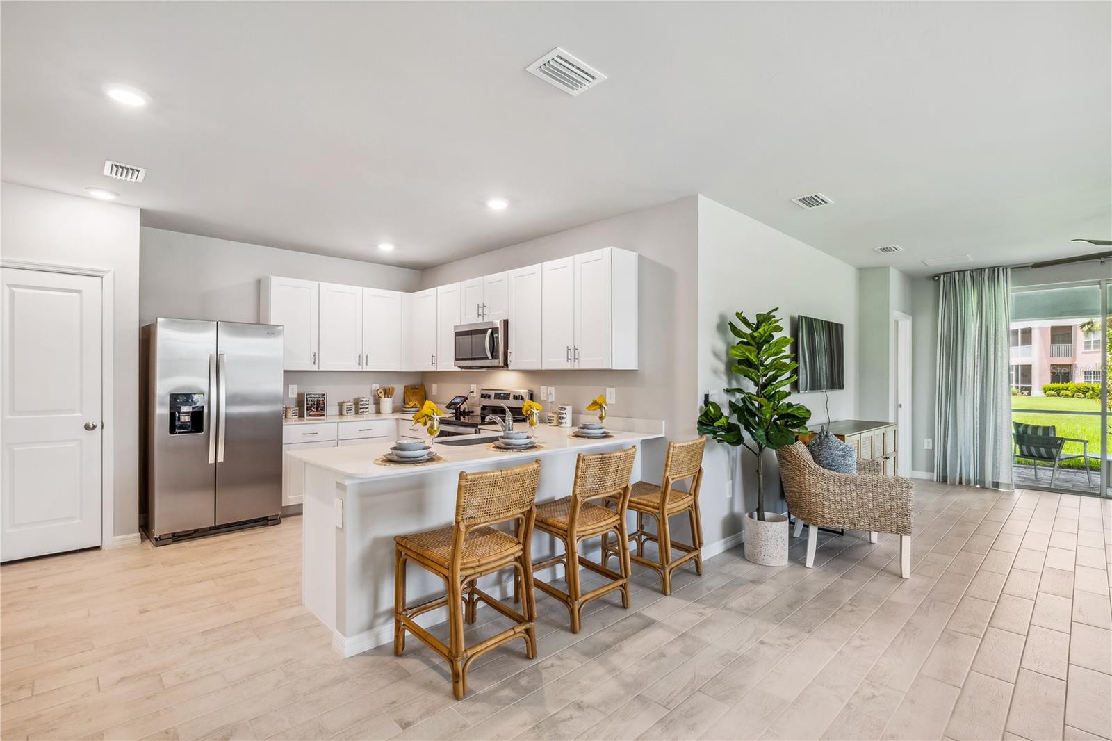 2131 ROYAL TERN CIR, PUNTA GORDA, FL, 33983
