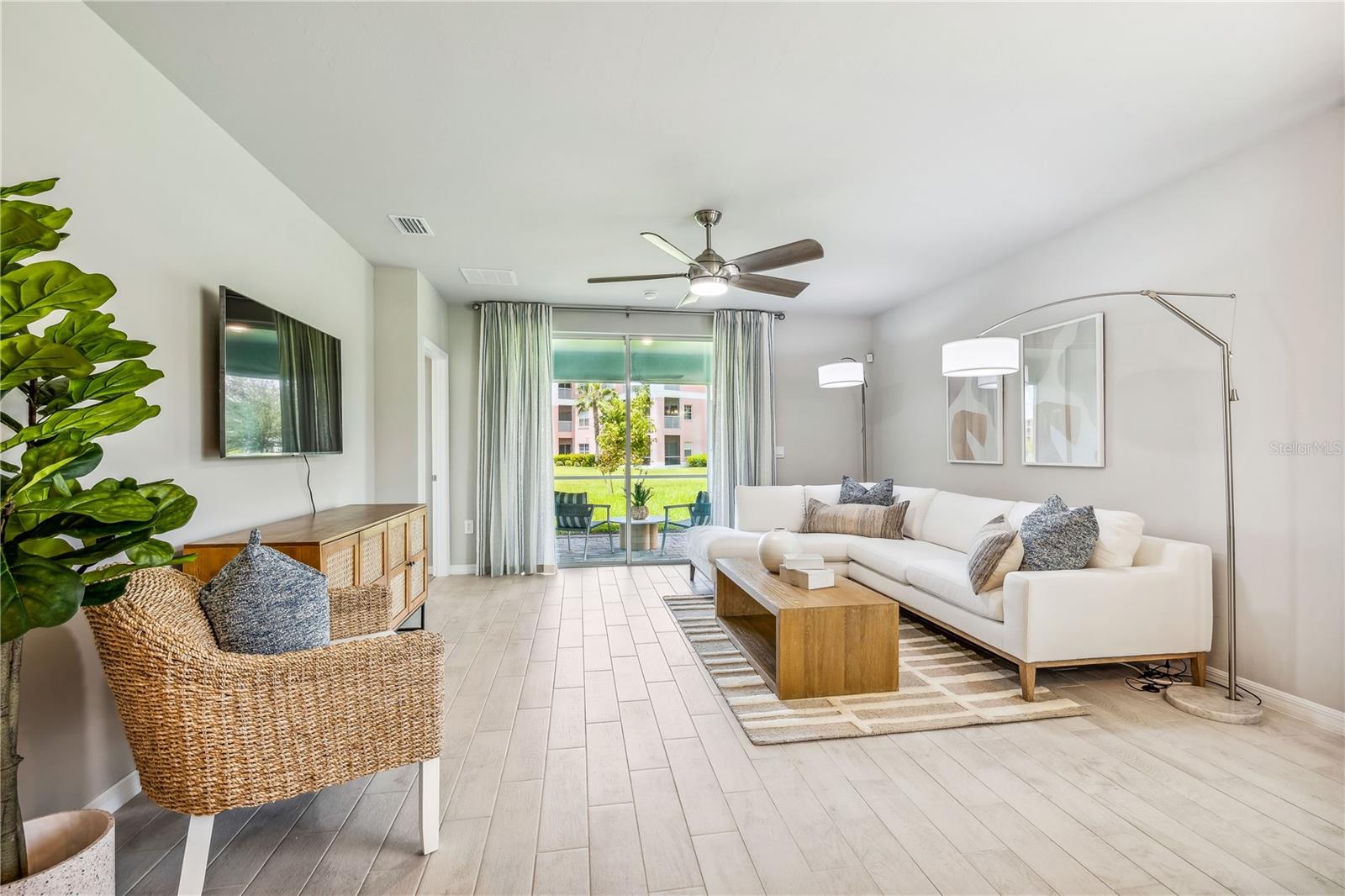 2131 ROYAL TERN CIR, PUNTA GORDA, FL, 33983
