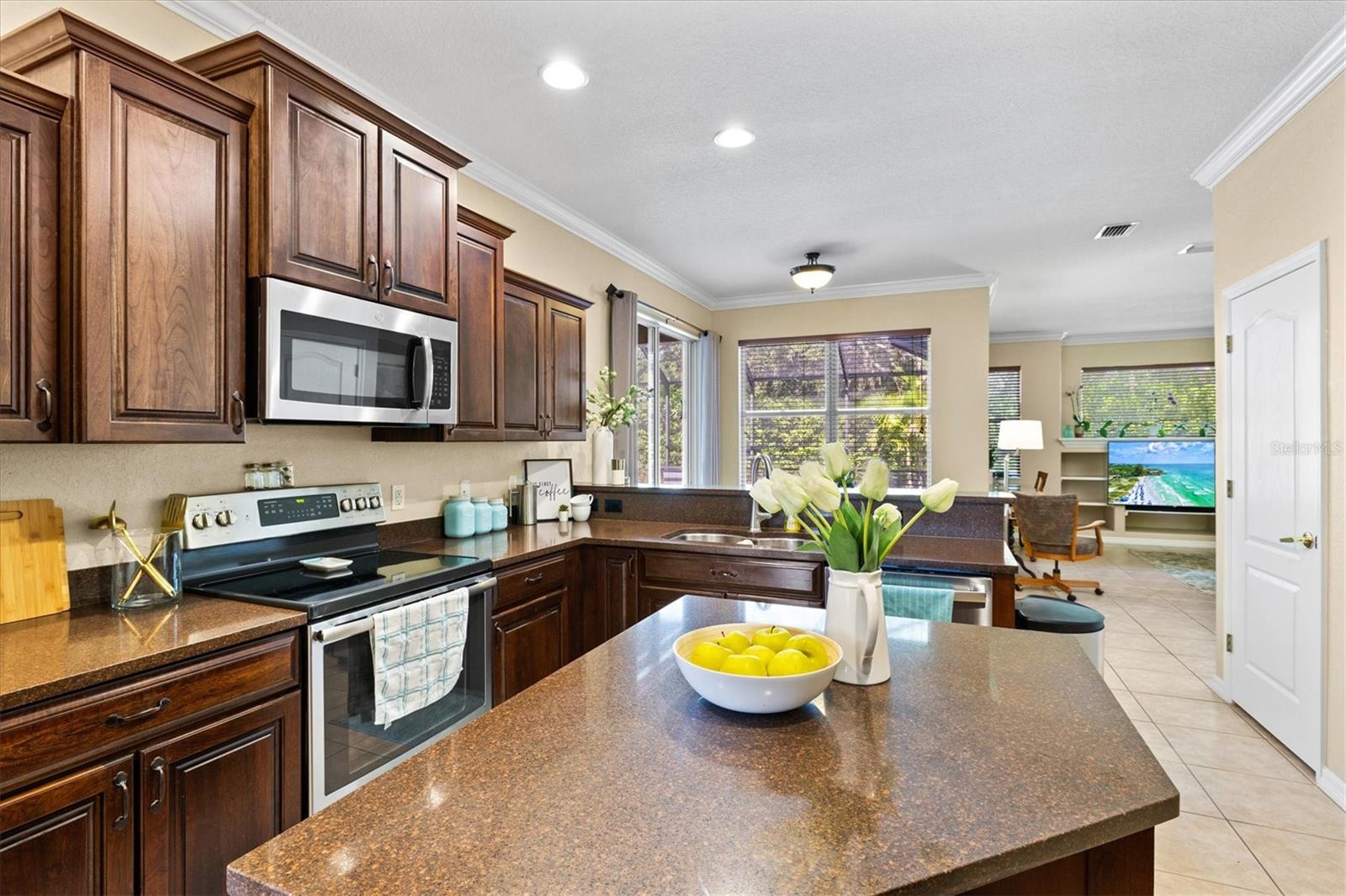 105 NEW BRITON CT, BRADENTON, FL, 34212
