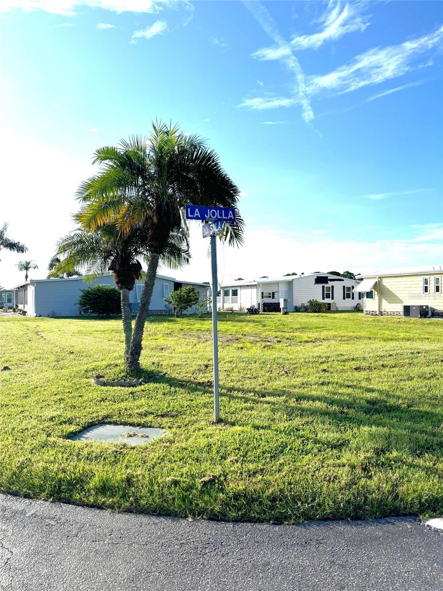 602 LA JOLLA CIR, NORTH PORT, FL, 34287