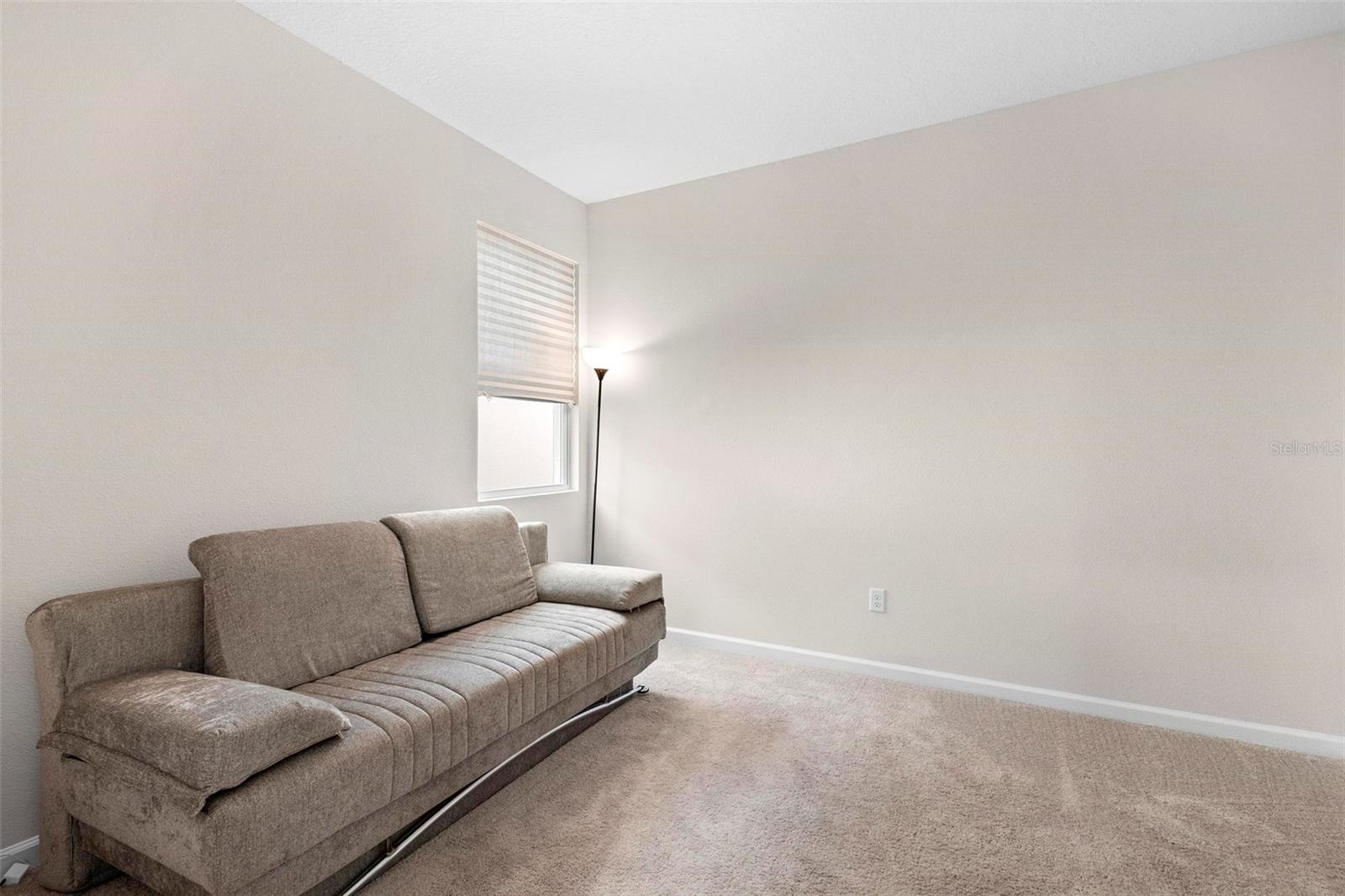 1002 RIVER FALLS CIR, DELAND, FL, 32720