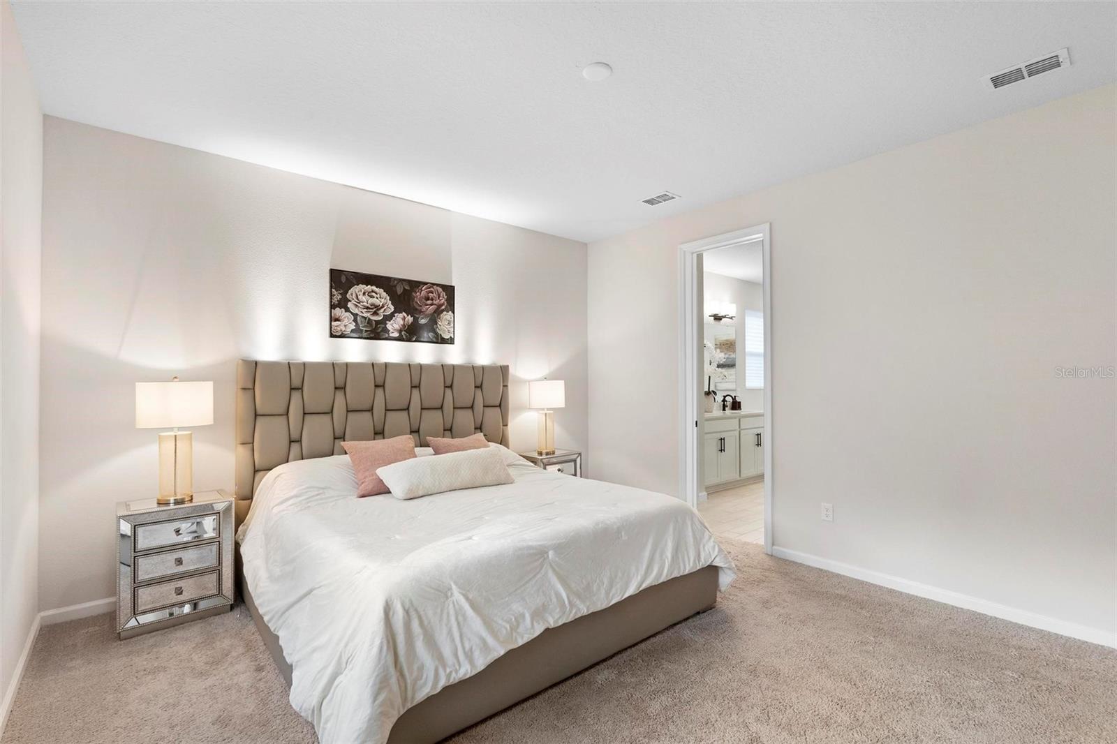 1002 RIVER FALLS CIR, DELAND, FL, 32720